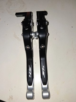 Manetas Freno y Embrague Moto Negro/Plata
