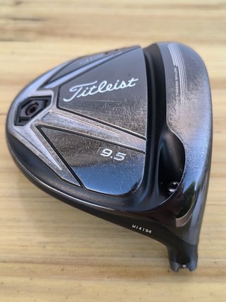 Cabeza de Driver Titleist 915 D3 9.5º (Ajustable)