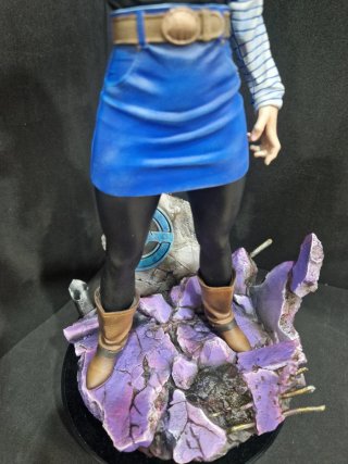 Figura Resina Androide C18 Dragon Ball