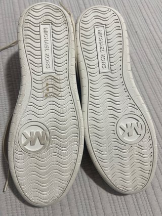 Zapatillas Michael Kors Beige y Marrón
