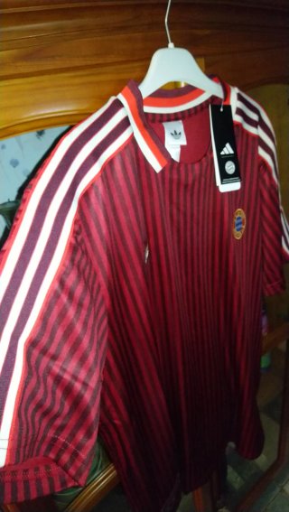 Camiseta Adidas Bayern Múnich Nueva con etiqueta