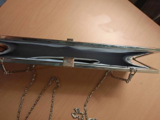 Bolso de mano plateado para fiesta