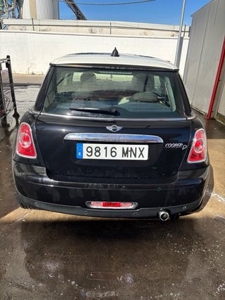 MINI Cooper d 2012