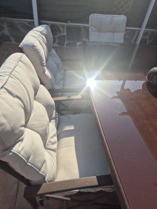 Mesa de patio con 6 sillones