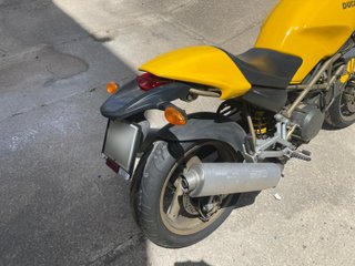 Ducati Monster 750 Año 2000 - Perfecto estado.