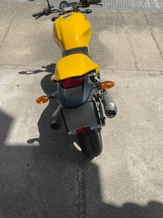 Ducati Monster 750 Año 2000 - Perfecto estado.