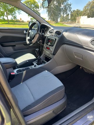 Ford Focus 2010