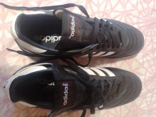 Zapatos Adidas Kaiser 5