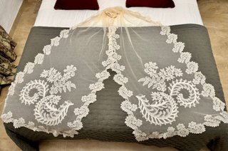 Mantilla beige