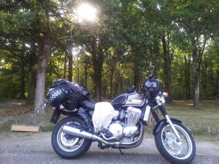 Triumph Thunderbird Adventure 900 - Modelo Raro