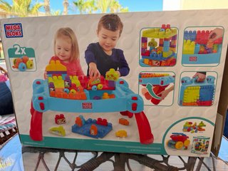 Mesa Construcción Mega Bloks