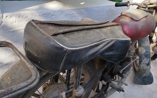 Asiento Montesa Brio para restaurar