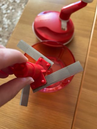 Tagliaverdure Tupperware Rosso