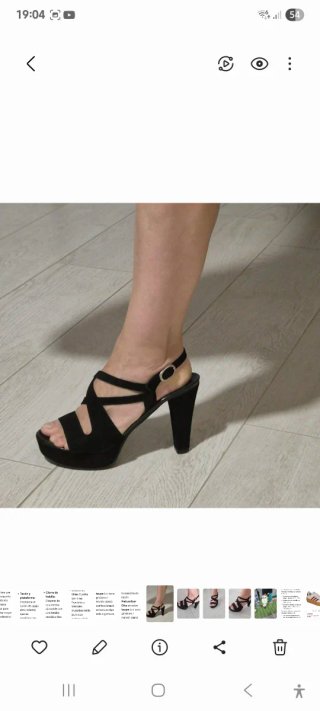 Sandalias de tacón negras
