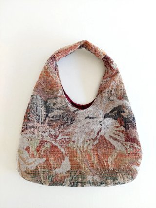 Bolso de tela con motivos florales