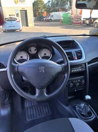 Peugeot 207 2007