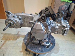 Motor Suzuki Burgman 200