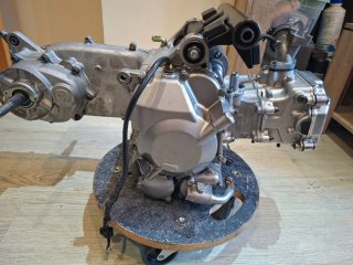 Motor Suzuki Burgman 200