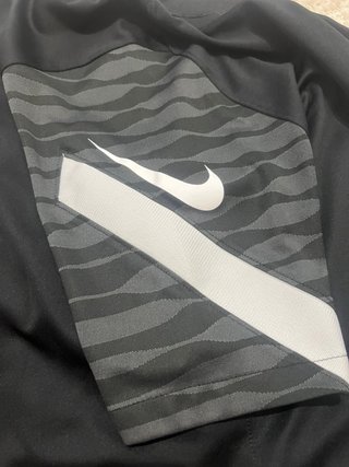 Camiseta Nike Dri-Fit Negra