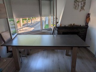 Mesa Comedor con 4 sillas robusta madera gris