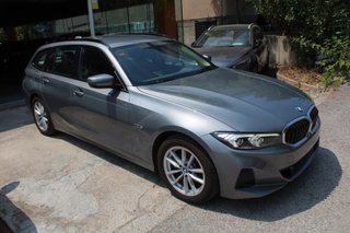 BMW SERIE 3 320e (2022)