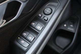 BMW SERIE 3 320e (2022)