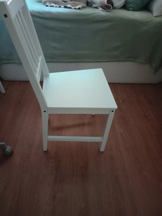 4 Sillas de Comedor/Cocina Blancas