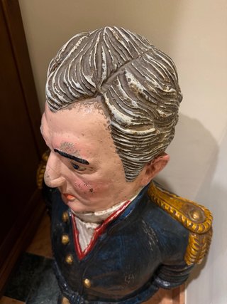 Mascarón de proa antiguo