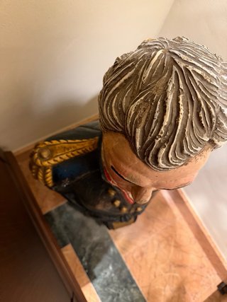Mascarón de proa antiguo