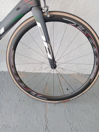 Bicicleta de carretera BH