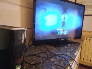 Xbox 360 S 250GB (LEGGI DESCRIZIONE)