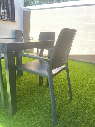 Tavolo estensibile da giardino/terrazzo in vetro e metallo