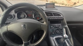 Peugeot 3008 2012