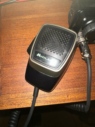 Emisora Midland M88 CB 27 AM FM
