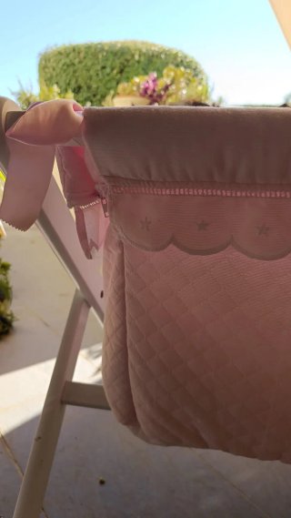 Mini Cuna Bebé Rosa con Ruedas