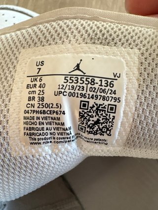 Nike Air Jordan 1 Low Talla 40