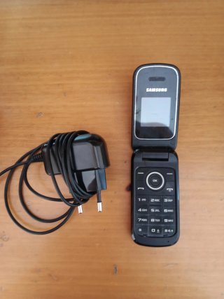 Samsung GT-E1190 viola vintage