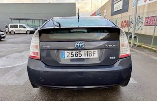 Toyota Prius 2011