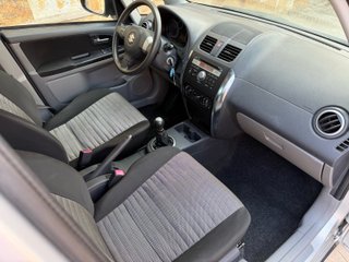 Suzuki SX4 1.6 GL 2WD