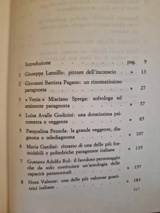 Libro. Dimensioni sconosciute