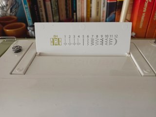 Máquina de coser con pedal. Nueva!!!