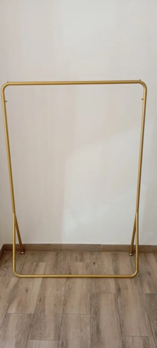 Perchero Metálico Dorado