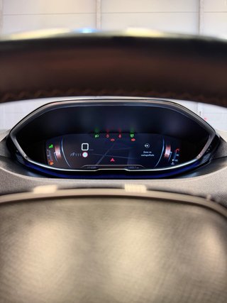 Peugeot 3008 GT LINE ¡IMPOLUTO!