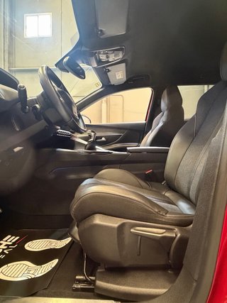 Peugeot 3008 GT LINE ¡IMPOLUTO!