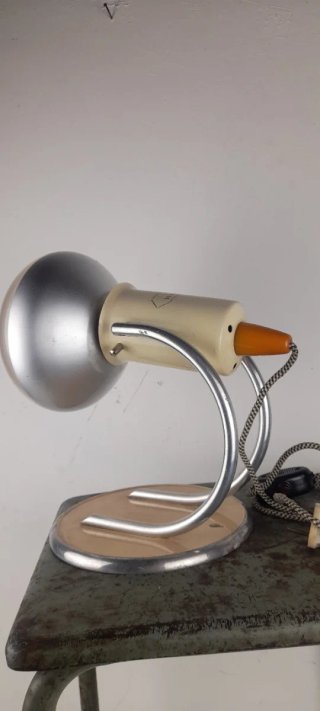 Lampada da tavolo design vintage