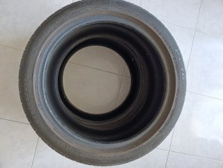 Juego de neumáticos 225/45 R17