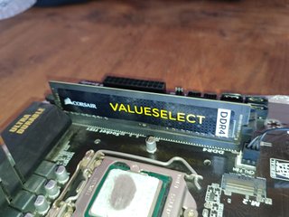 Pack componentes (I5 + 8GB RAM + Placa base)