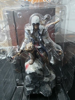 Edición Coleccionista Assassin's Creed III Xbox 36