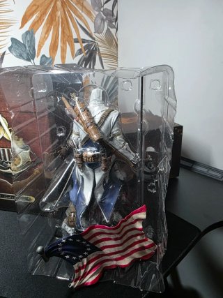 Edición Coleccionista Assassin's Creed III Xbox 36