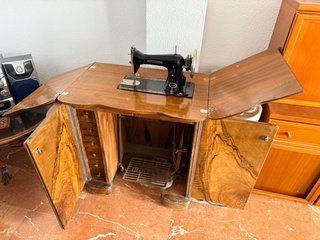 Mueble Singer Máquina de Coser Antigua